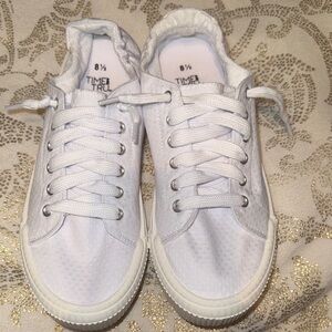 Time and Tru White Sneakers